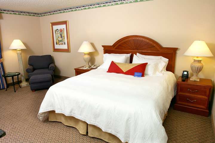 Alafaya Hilton Garden Inn Orlando East - Ucf Area מראה חיצוני תמונה